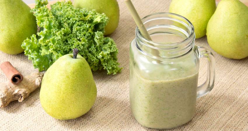 Pear Ginger Lime Green Smoothie